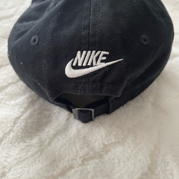 Black Nike Cap with Embroidered Slogan - Picture 2 of 5